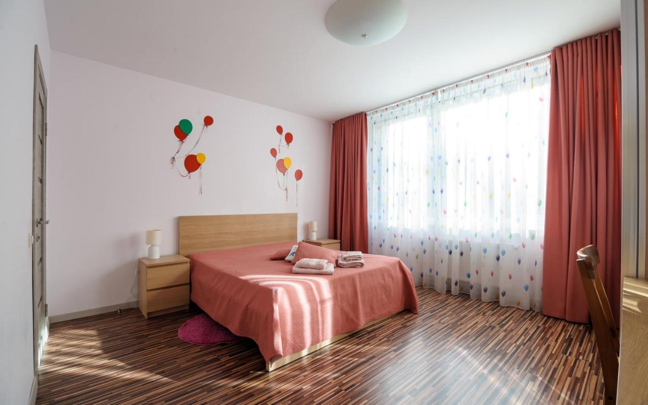 לבוב Colored Balloons - 3 Bedrooms, 3 Bathrooms, Equipped Large Apartments מראה חיצוני תמונה